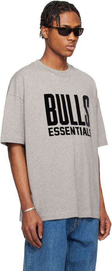 Тениска Fear of God Fear of God ESSENTIALS NBA Bulls Short Sleeve T-Shirt Сиво | 125AL244104F, 1