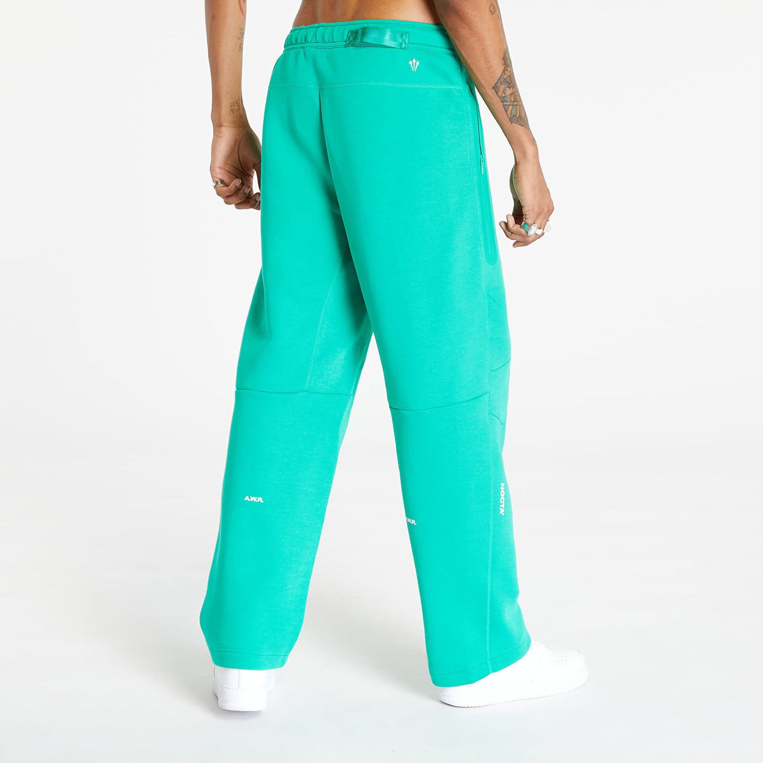 Спортни панталони Nike NOCTA x Tech Fleece Men's Open Hem Sweatpants Stadium Green/ Sail Тюркоазено | FD8460-324, 1