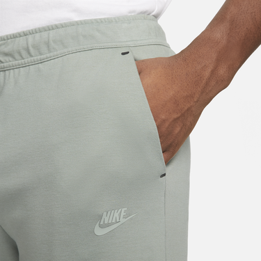 Къси панталони Nike Sportswear Tech Fleece Lightweight Shorts Сиво | DX0828-330, 1