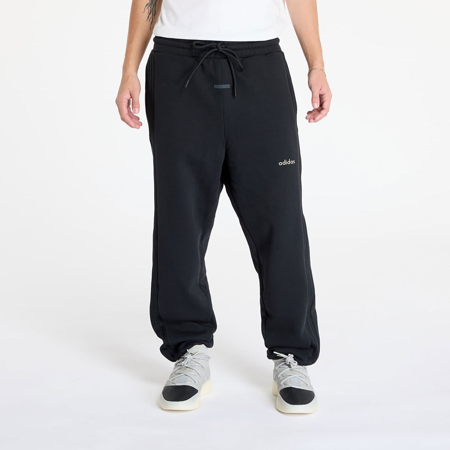 Спортни панталони adidas Originals Fear Of God Athletics x Fleece Slim Sweatpant Black/ Black Черно | IX1949, 0