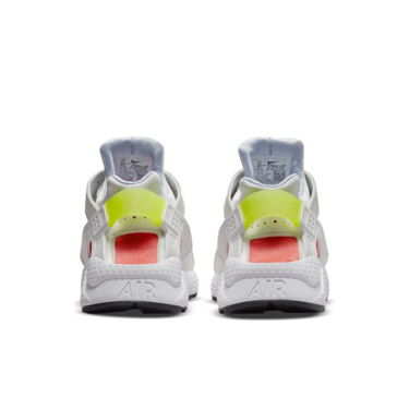 Кецове и обувки Nike Air Huarache W Бяло | DH4439-106, 4