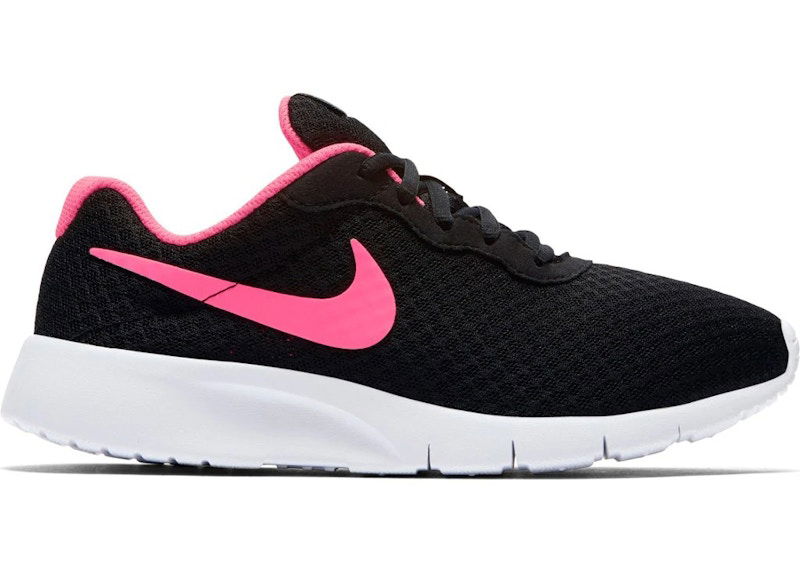 Кецове и обувки Nike Tanjun Черно | 818384-061