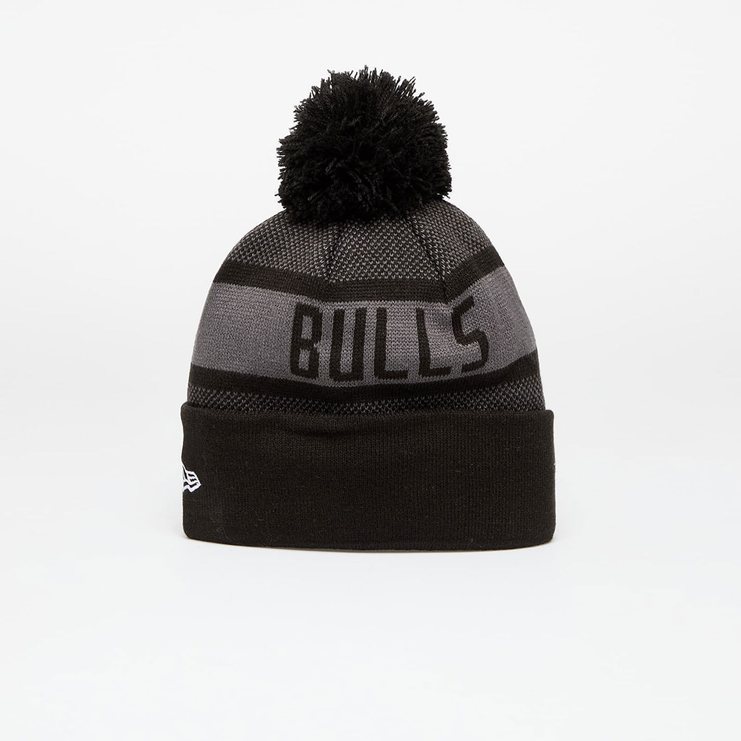 Шапка New Era Chicago Bulls Knit Medium NBA Jake Cuff Beanie Черно | 60565217, 1
