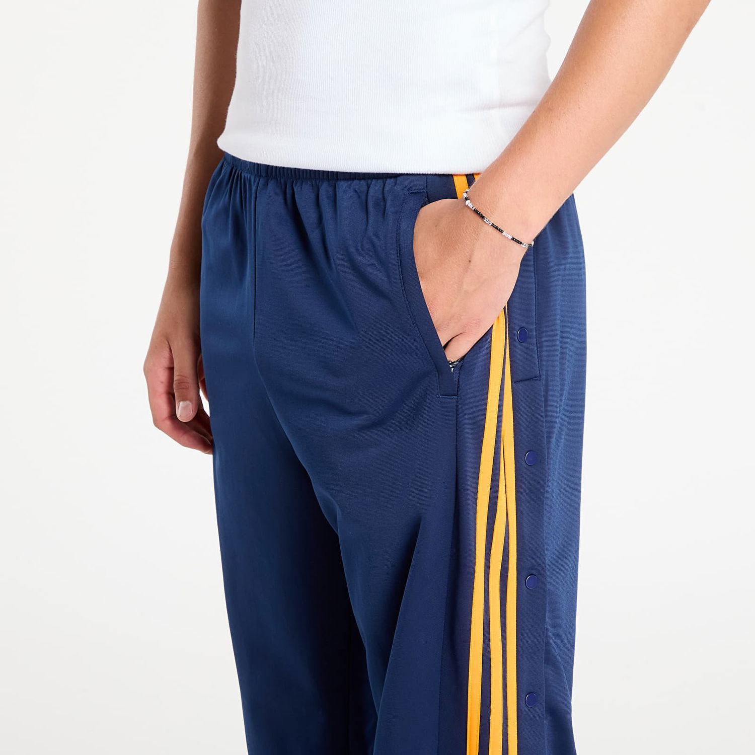 Спортни панталони adidas Originals adidas Originals Adibreak Tracksuit Bottoms Тъмно синьо | KD6663, 1