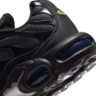 Кецове и обувки Nike Air Max Plus "Black" W Черно | DQ0850-001, 3