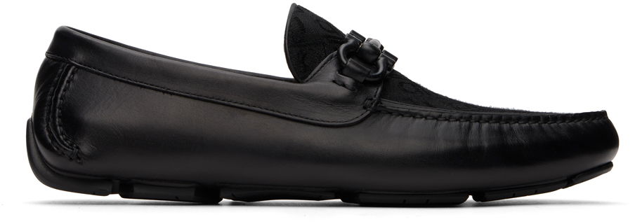 Кецове и обувки FERRAGAMO Salvatore Ferragamo Gancini Ornament Loafers Черно | 775576, 0