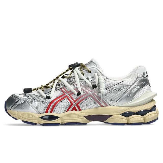 TOGA x Gel-Cumulus 16 TG White Red Pure Silver