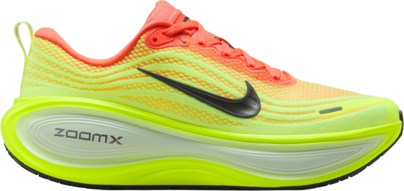 Кецове и обувки Nike Vomero Plus Жълто | hv8150-800