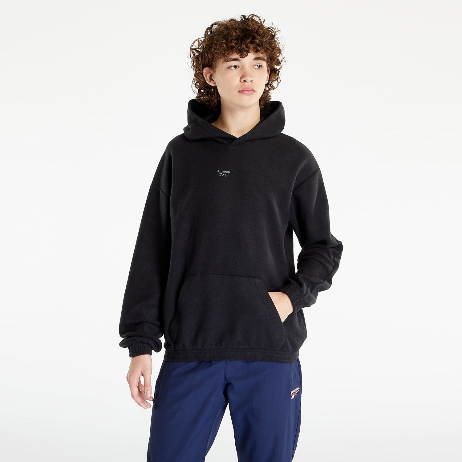 Суитчър Reebok Classics Wardrobe Essentials Hoodie Черно | HS9137, 0