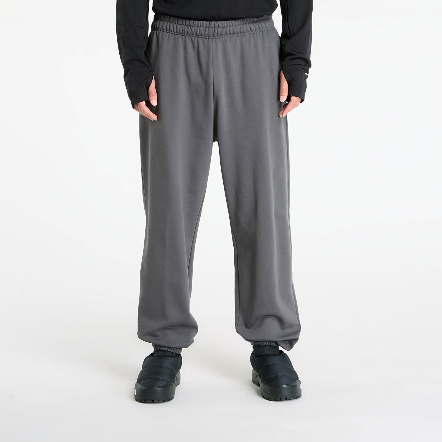 Спортни панталони The North Face The North Face Expedition Celebration Relaxed Jogger Pants Сиво | NF0A8E3ERHI1, 0