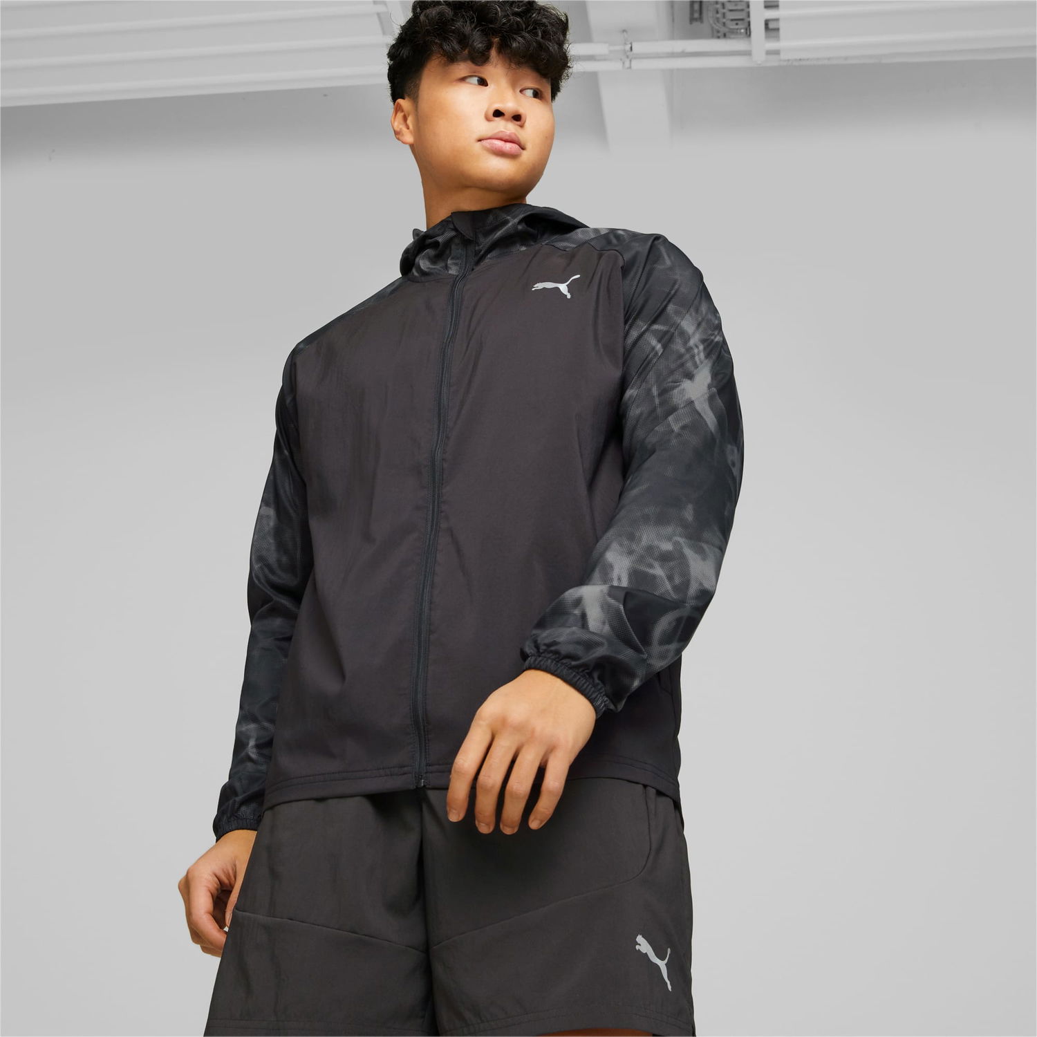 Яке Puma Run Favourite Printed Woven Jacket Черно | 523389_01, 1