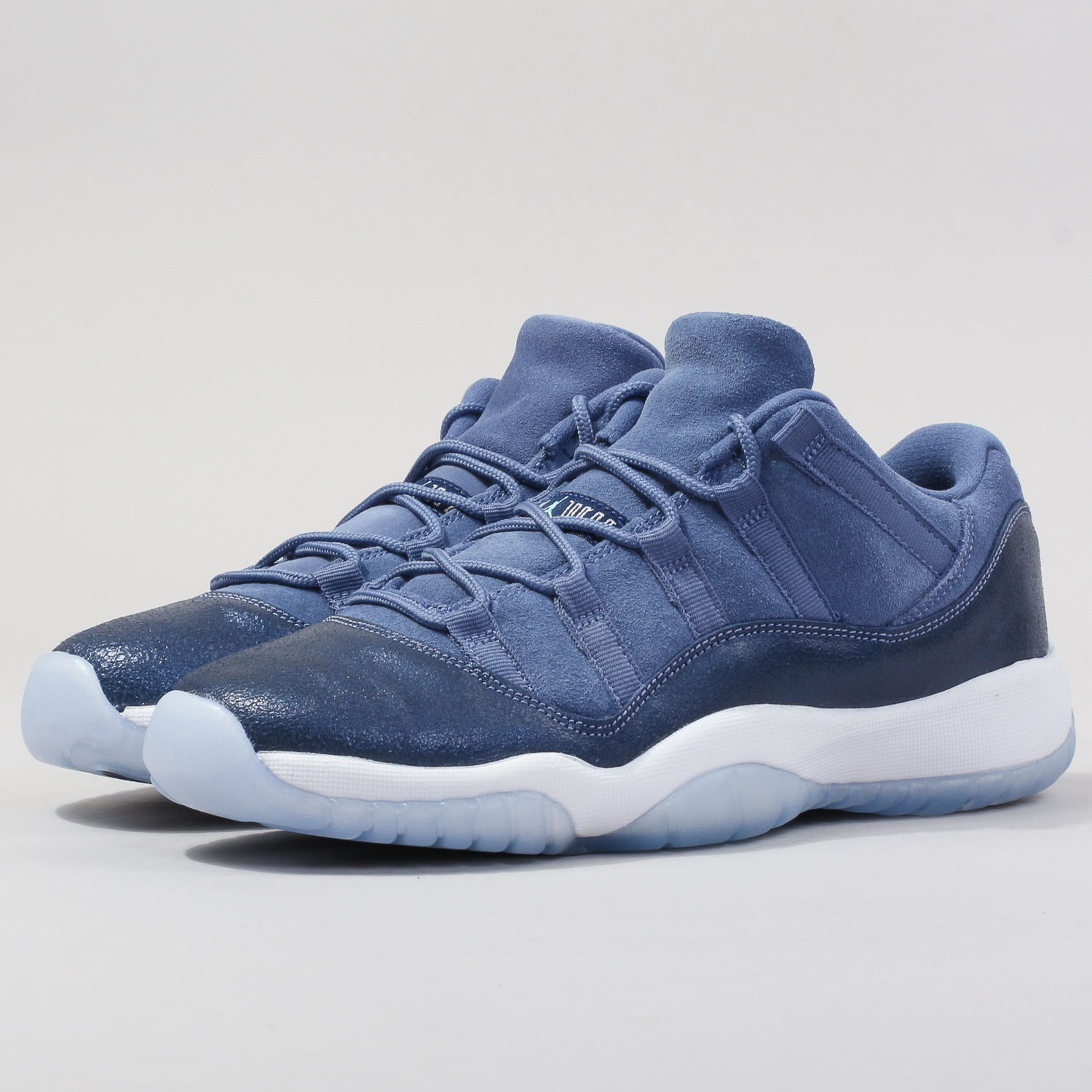 Кецове и обувки Jordan Air Jordan 11 Retro Low "Blue Moon" GS Синьо | 580521-408, 1