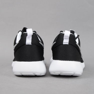 Кецове и обувки Nike Roshe One GS Черно | 599728-021, 3