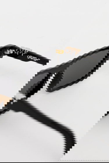Слънчеви очила Off-White Off-White Rectangular Sunglasses with OFF Logo Detail Черно | OERI13E.561007, 2