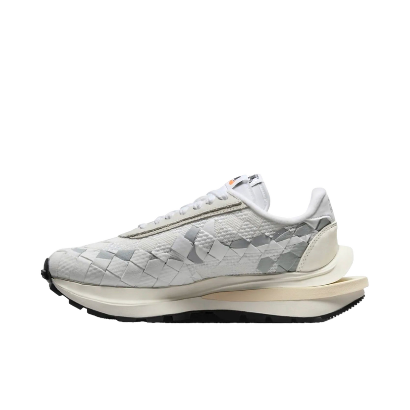 Кецове и обувки Nike VaporWaffle Woven sacai Сиво | DR5209-100