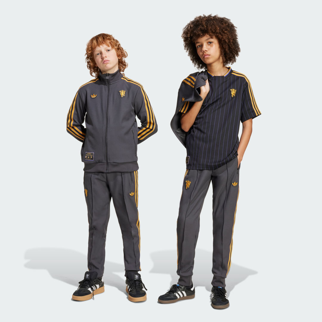 Панталони adidas Performance Manchester United Terrace Icons Черно | JY1081, 0