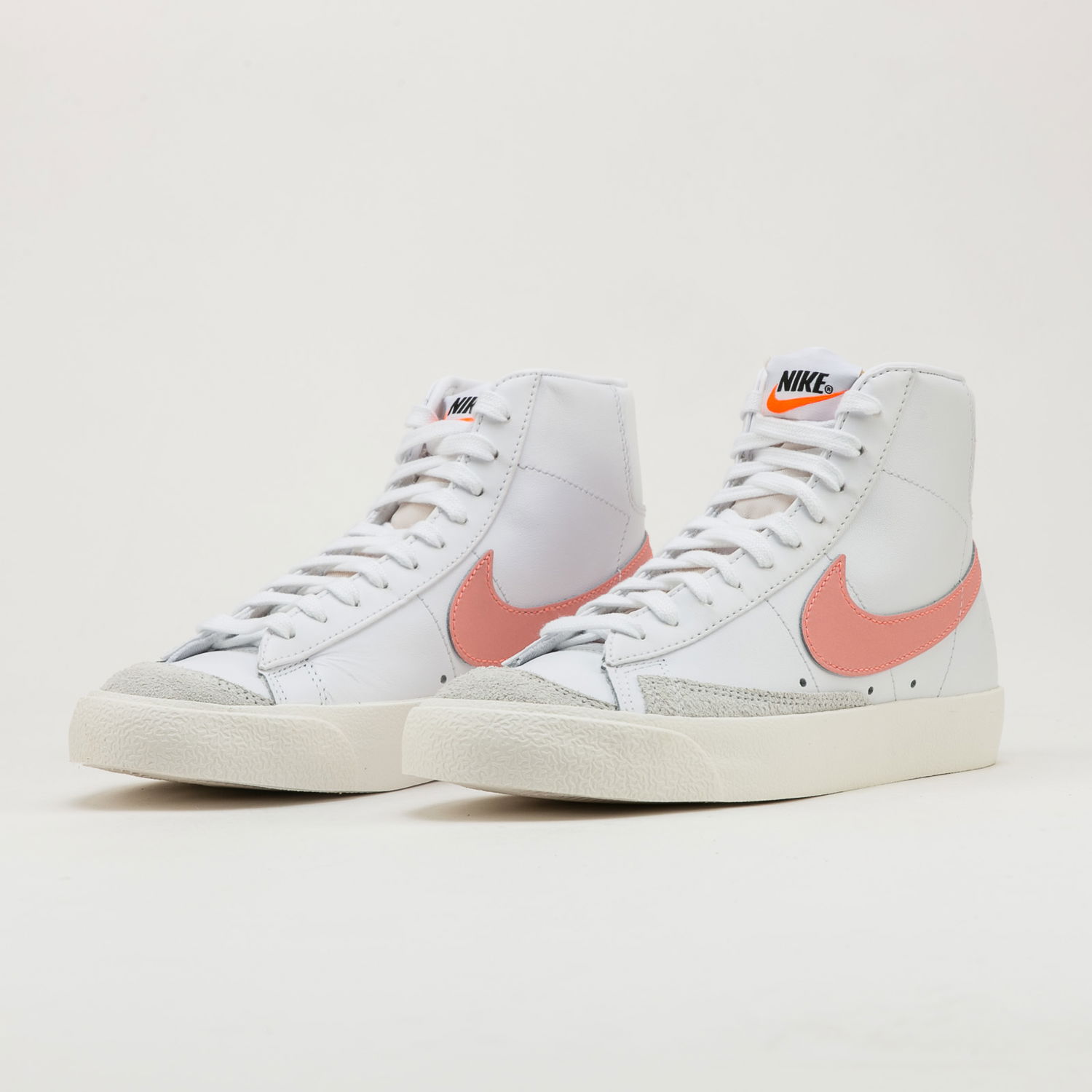 Кецове и обувки Nike W Blazer Mid '77 Бяло | CZ1055-110, 0