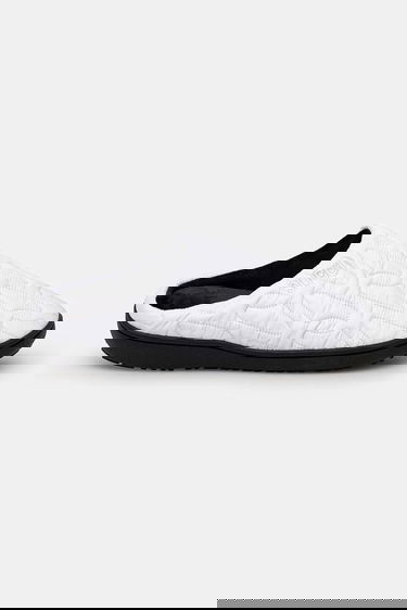Кецове и обувки SUBU TOKYO SUBU Outline Slippers Бяло | SB.40, 1