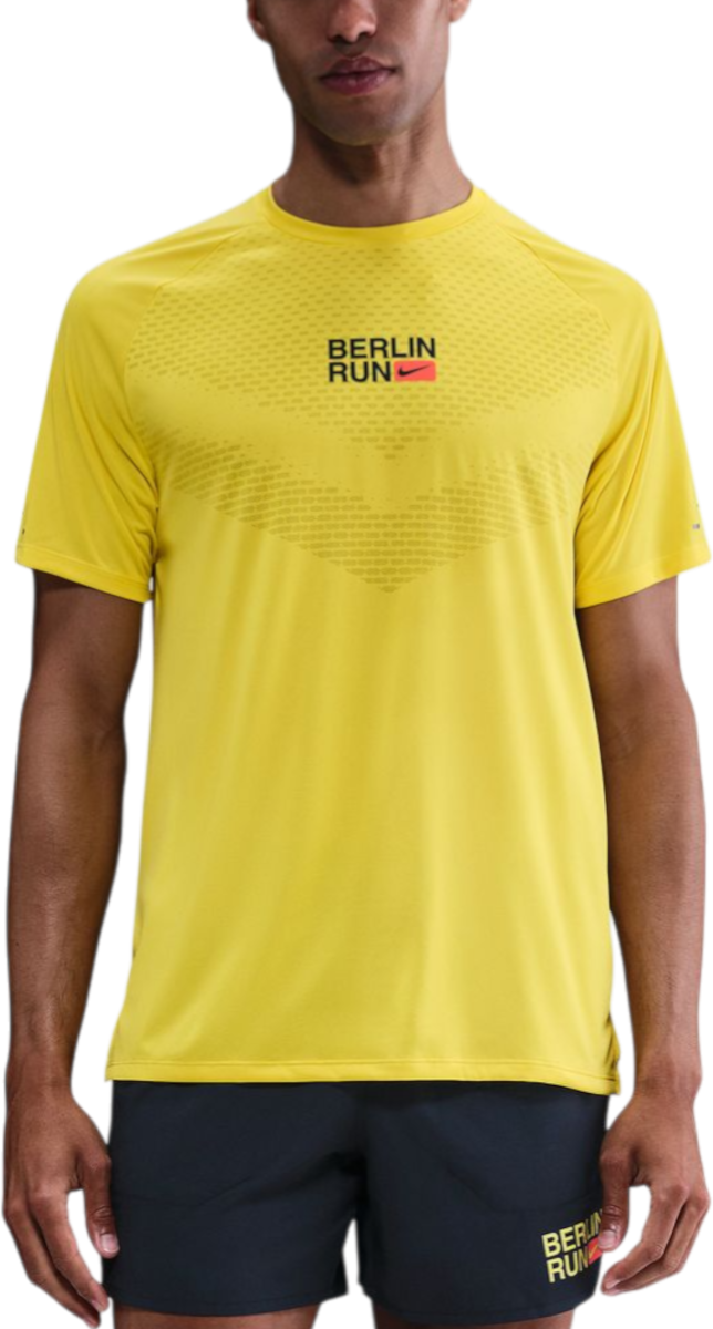 Тениска Nike Nike Stride Berlin Marathon T-Shirt Жълто | ih4069-718, 0