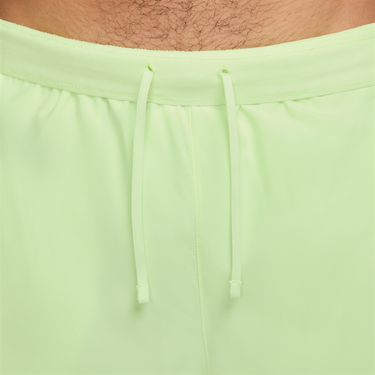 Къси панталони Nike Challenger Dri-FIT 2-in-1 5" Running Shorts Зелено | HJ3588-701, 3