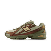 740 "Woodland & Dark Olivine"