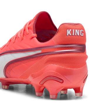 Кецове и обувки Puma KING ULTIMATE FG/AG Червено | 108307_01, 2