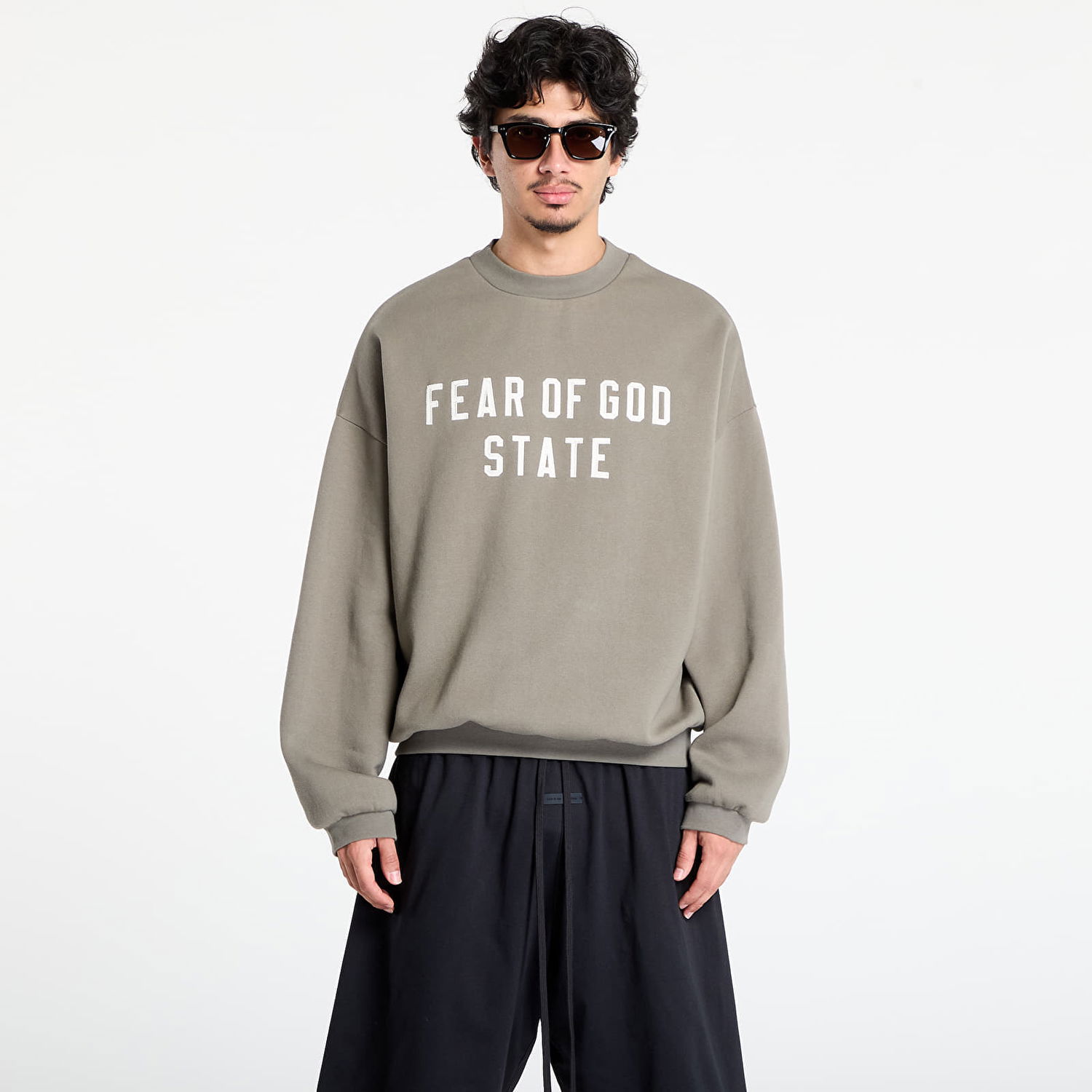 Суитчър Fear of God Fear of God Essentials 90's Crewneck Sweatshirt Зелено | 192SP256557F-245, 0