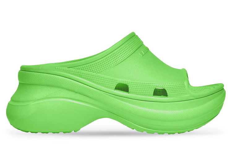 Кецове и обувки Balenciaga Crocs x Pool Slide Sandal "Neon Green" Зелено | 677386W1S8E3500, 0