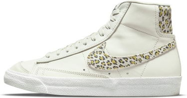 Кецове и обувки Nike Blazer Mid '77 SE W Бежово | DH9633-100, 0