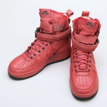 Кецове и обувки Nike SF Air Force 1 High ''Cedar'' W Червено | 857872-600, 2