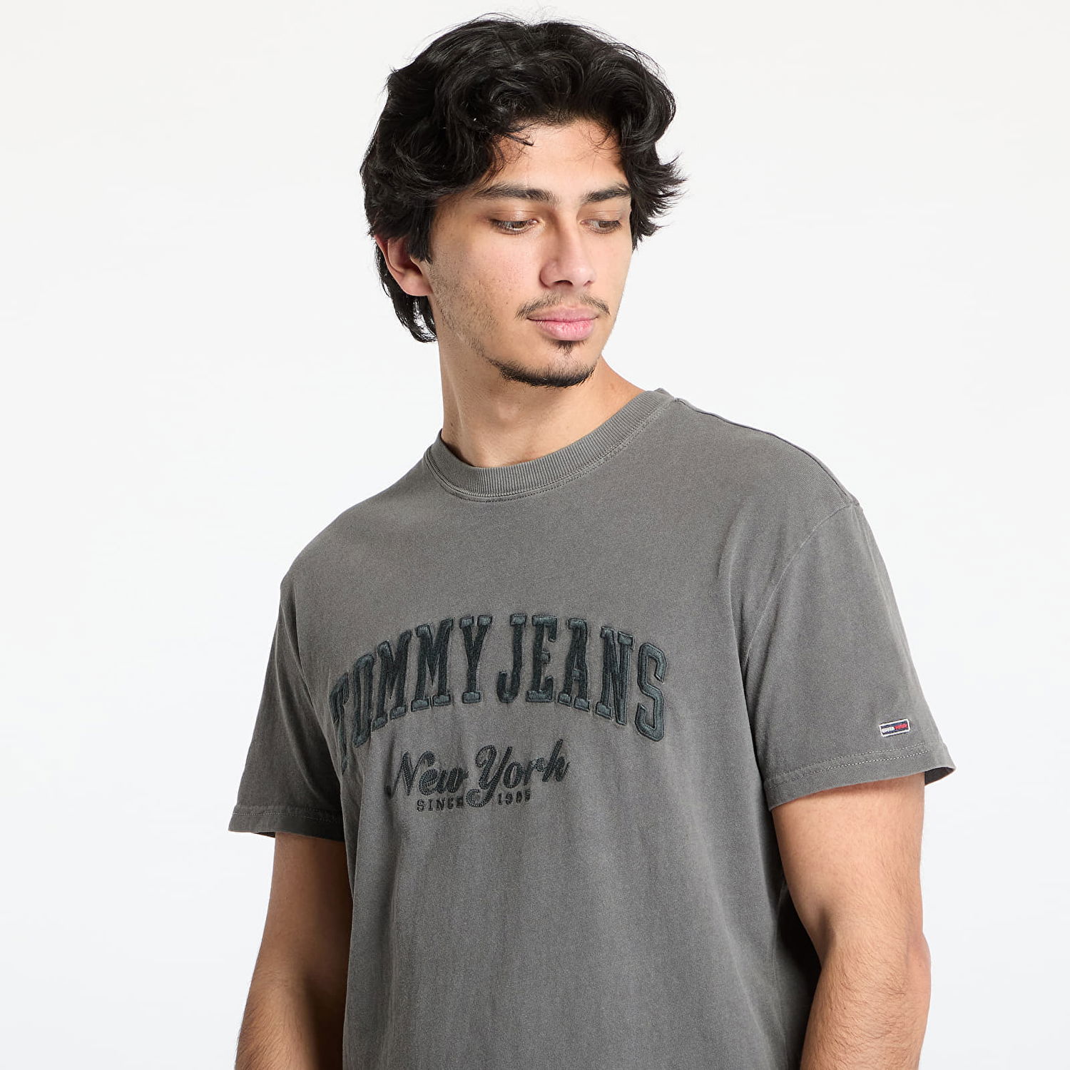 Тениска Tommy Hilfiger Tommy Jeans Vintage Varsity T-Shirt Сиво | DM0DM20356 BDS, 1