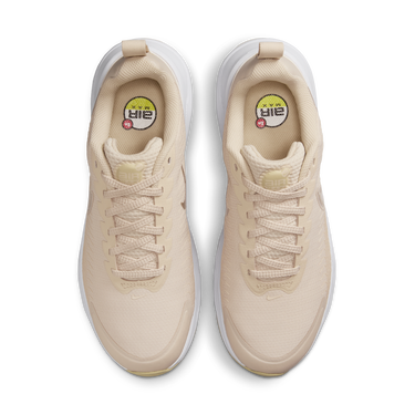 Кецове и обувки Nike Air Max Nuaxis Бежово | HF1233-105, 1