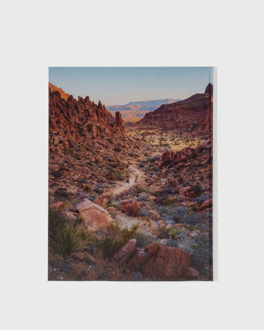 Книга и списание gestalten “Wanderlust USA” By Cam Honan Многоцветен | 9783899559859, 3