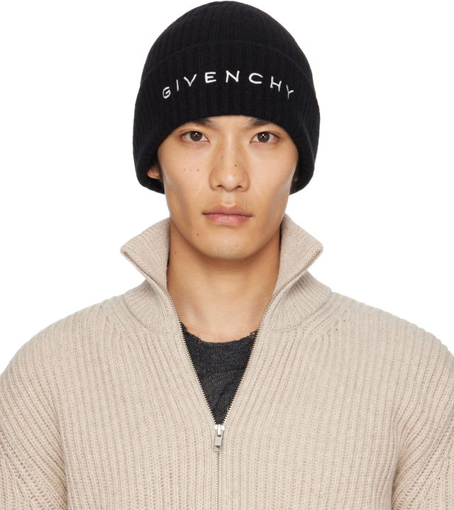 Givenchy 4G Embroidered Beanie