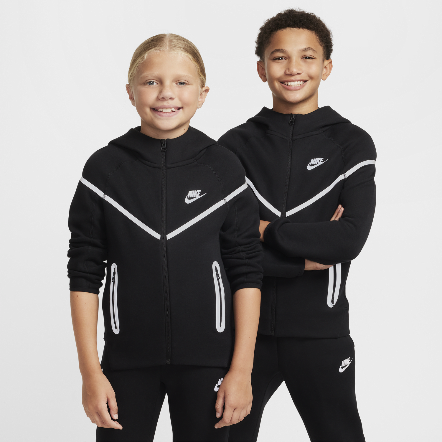 Суитчър Nike Sportswear Tech Fleece Full-Zip Hoodie Черно | FZ5433-010, 0