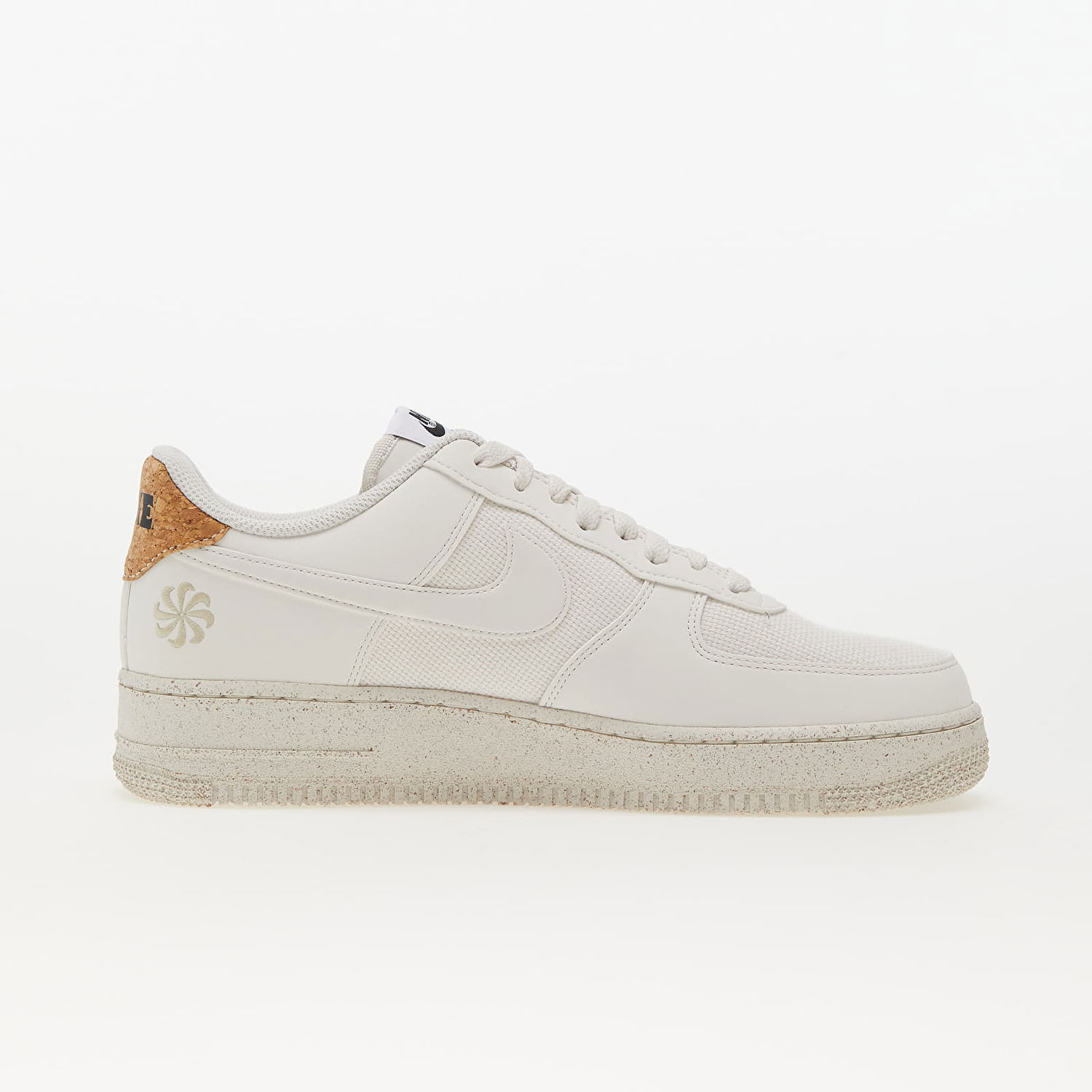 Кецове и обувки Nike Air Force 1 Low '07 LV8 Next Nature "Cork" Бяло | DV7184-001, 1