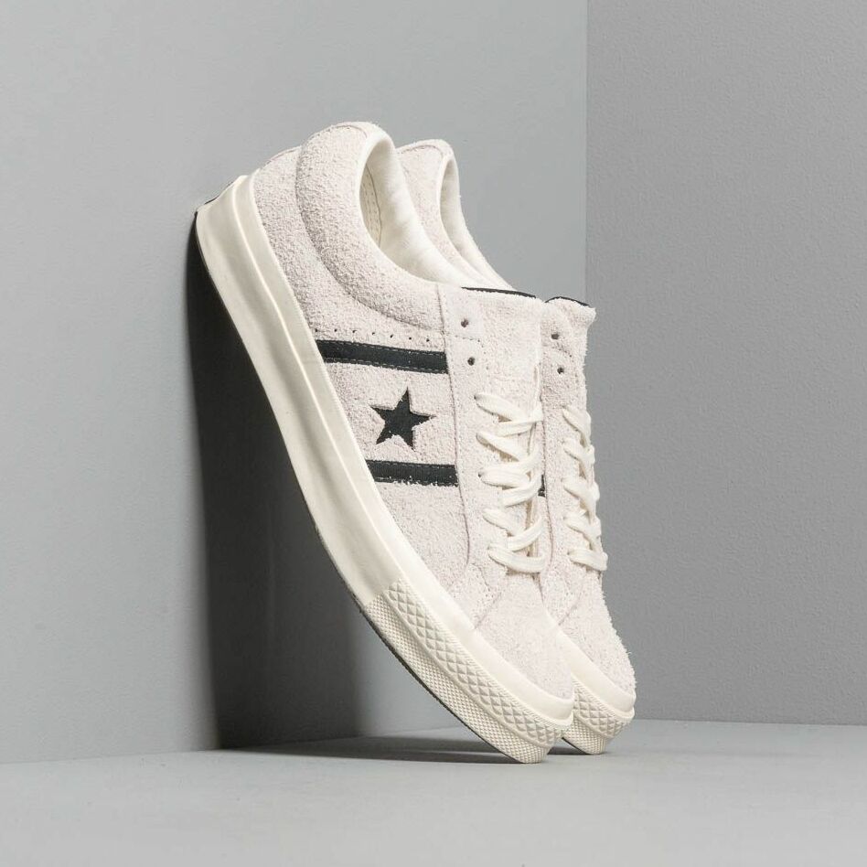 Кецове и обувки Converse One Star Academy Бежово | 163269C, 1