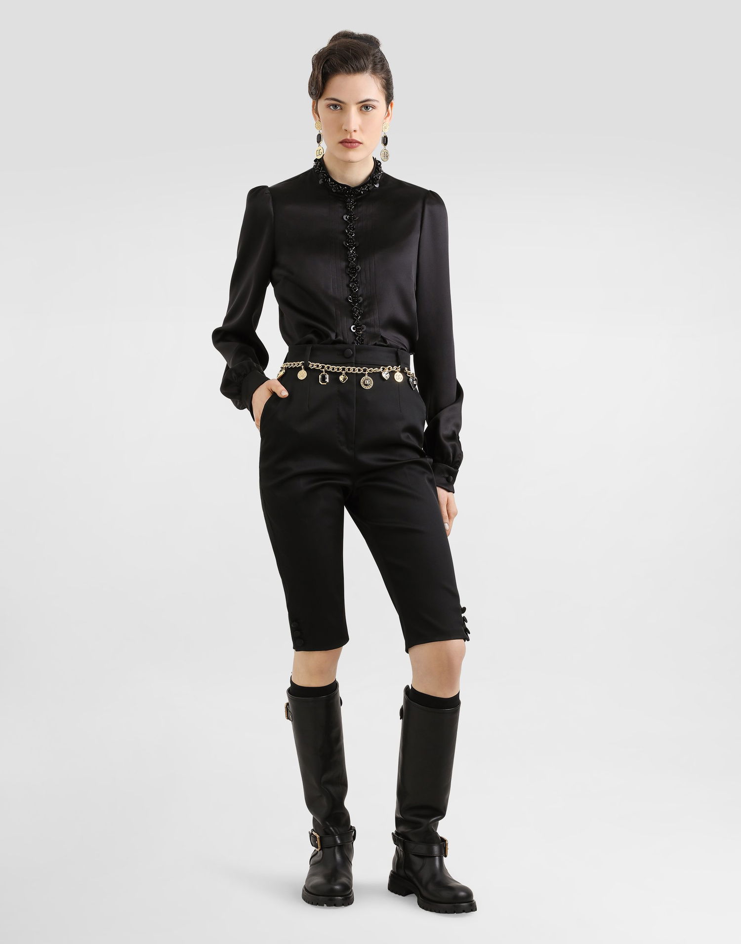 Риза Dolce & Gabbana Dolce & Gabbana Silk Satin Rosette Embellished High-Neck Blouse Черно | F7BA6ZFU1AUN0000, 1