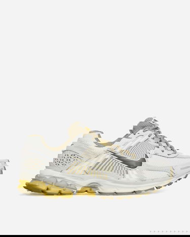 Кецове и обувки Nike Zoom Vomero 5 "Light Bone" Бяло | FV0397-001, 2