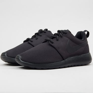Кецове и обувки Nike W Roshe One Черно | 844994-001, 0
