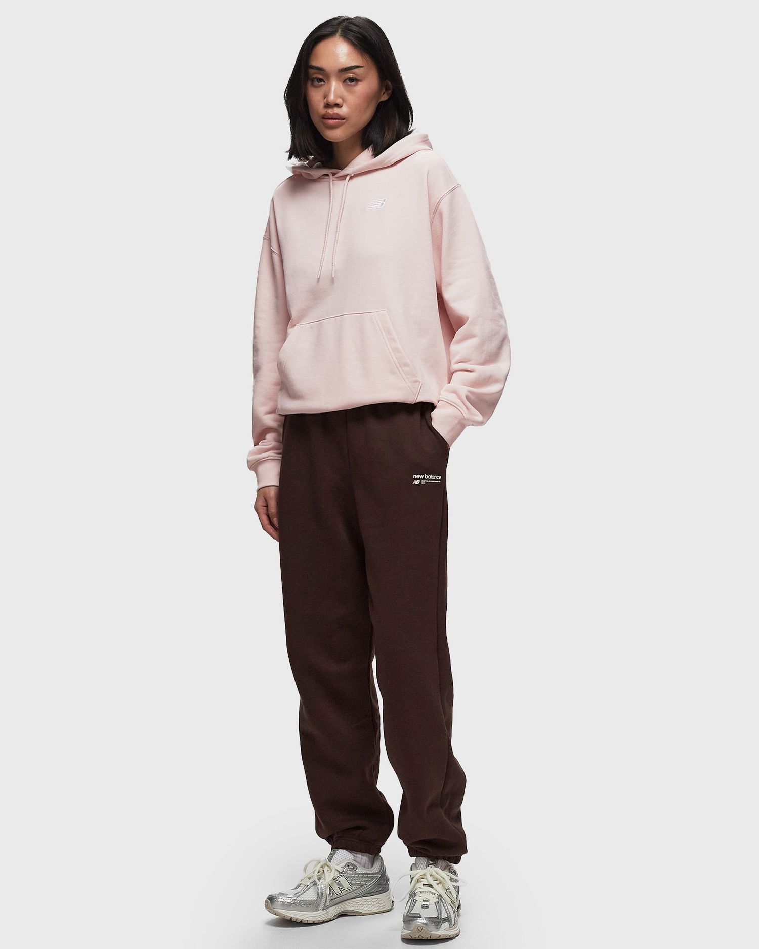 Спортни панталони New Balance Sweatpants Кафяво | WP33513KCF, 1