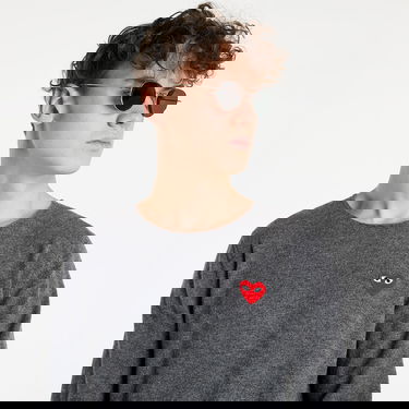 Пуловер Comme des Garçons PLAY Red Heart Crewneck Jumper Сиво | AZN068 Mid Grey, 0