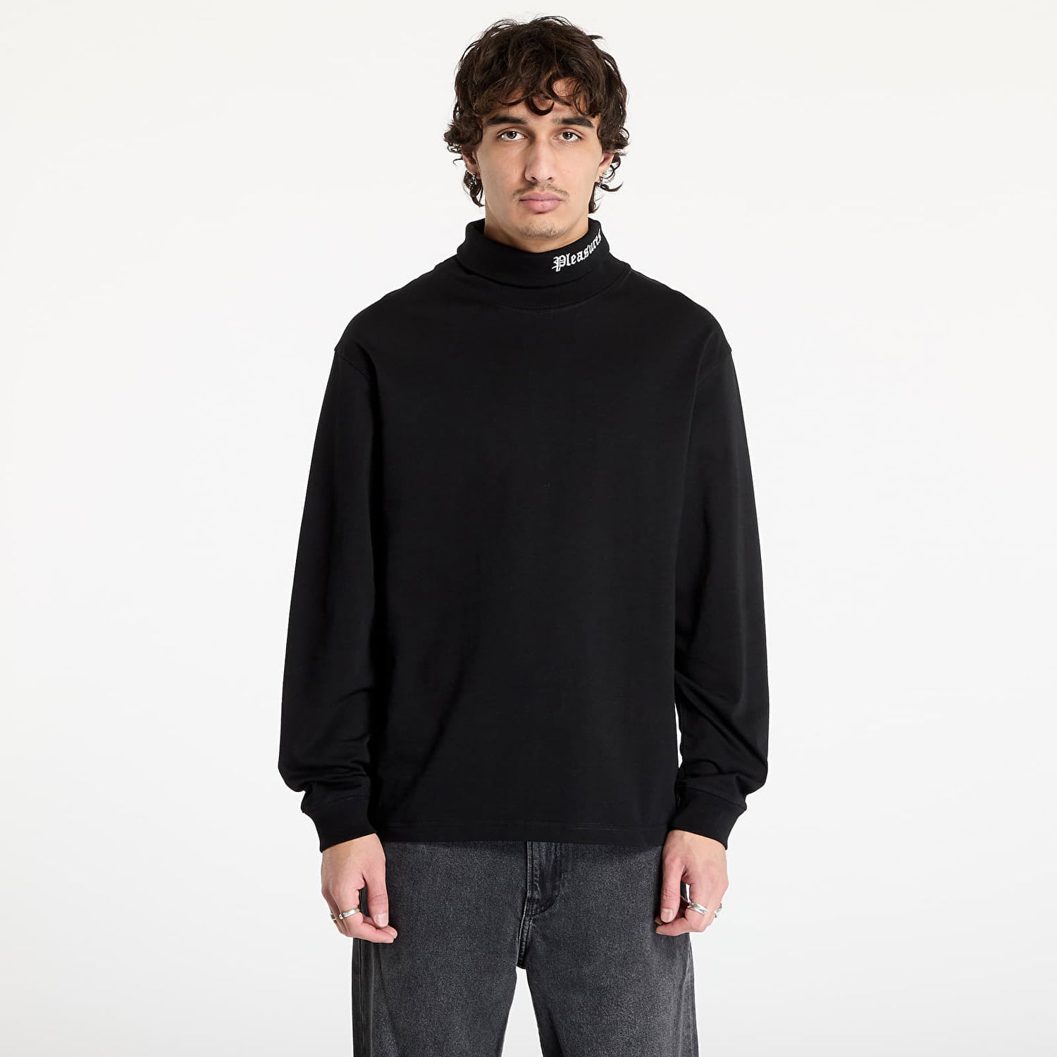 Тениска Pleasures Turtleneck T-Shirt Черно | P24W026 BLACK, 0