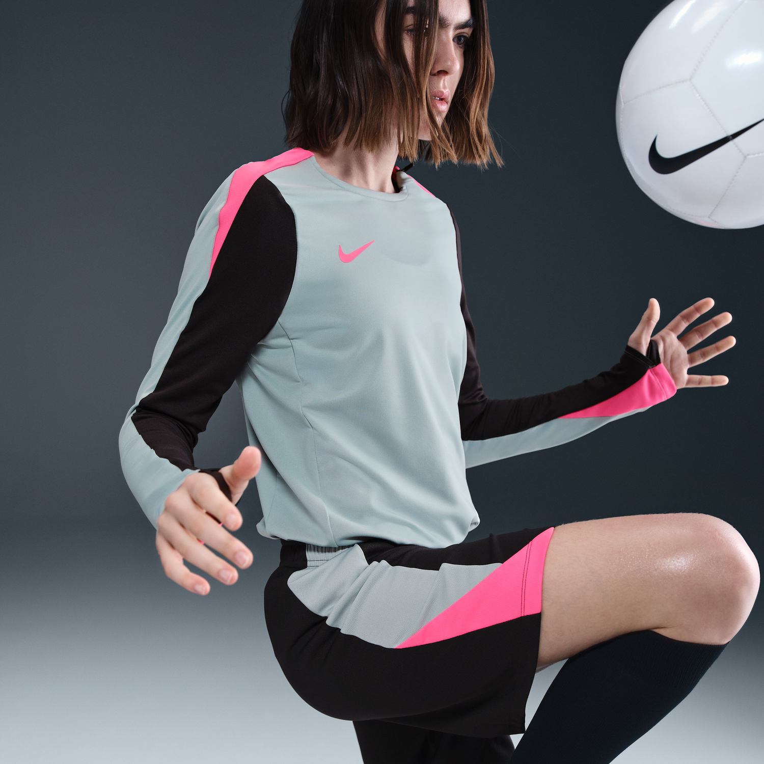 Фланелка Nike Dri-FIT Strike Crew Neck Soccer Jersey Тюркоазено | FN5012-395, 1