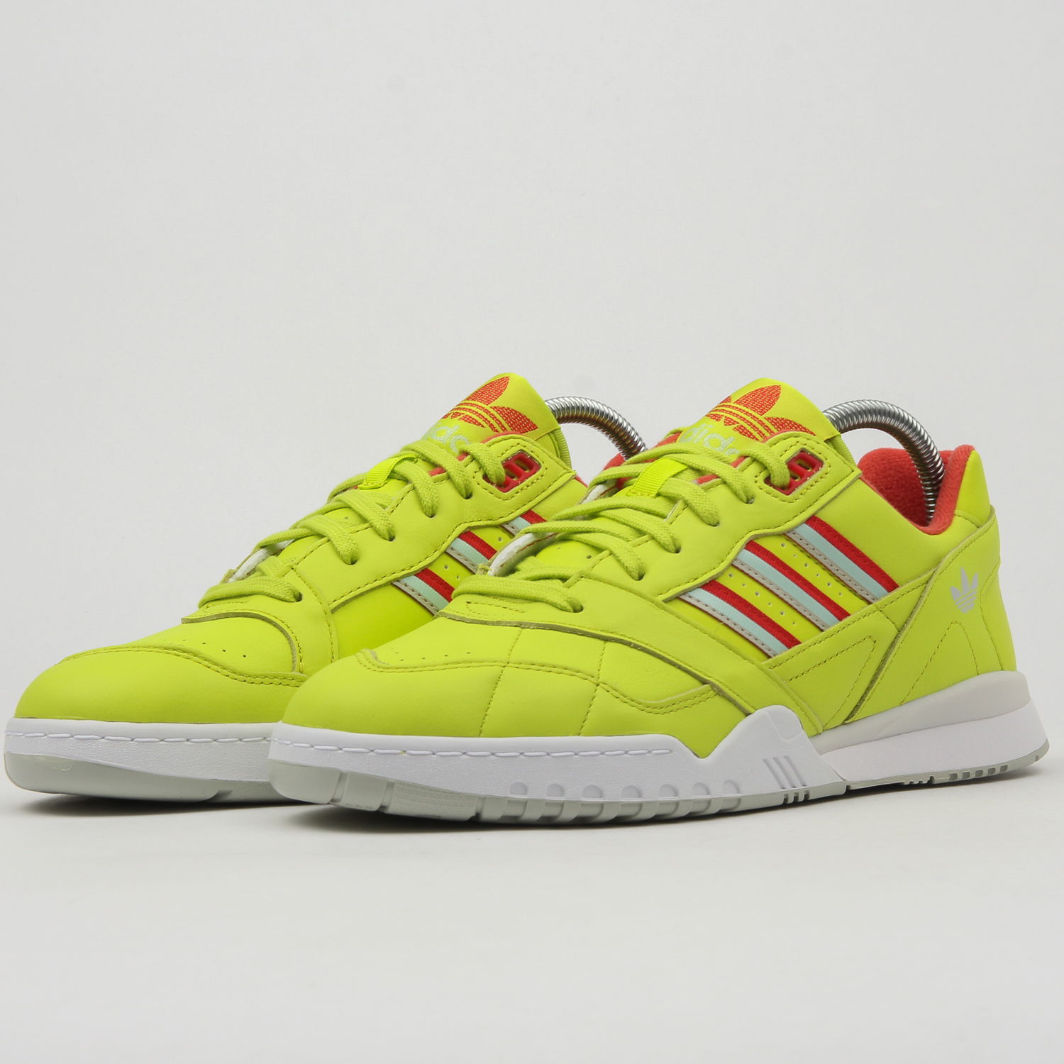Кецове и обувки adidas Originals A.R. Trainer Жълто | DB2736, 1