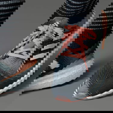 Кецове и обувки adidas Performance Ultraboost Light Черно | IE1745, 4
