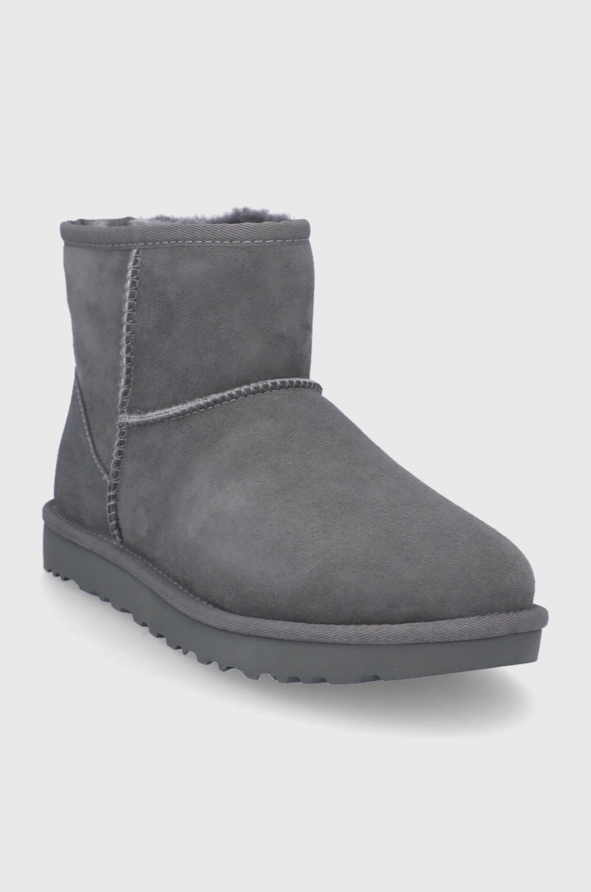 Кецове и обувки UGG Classic Mini Сиво | 1016222.GRY, 1