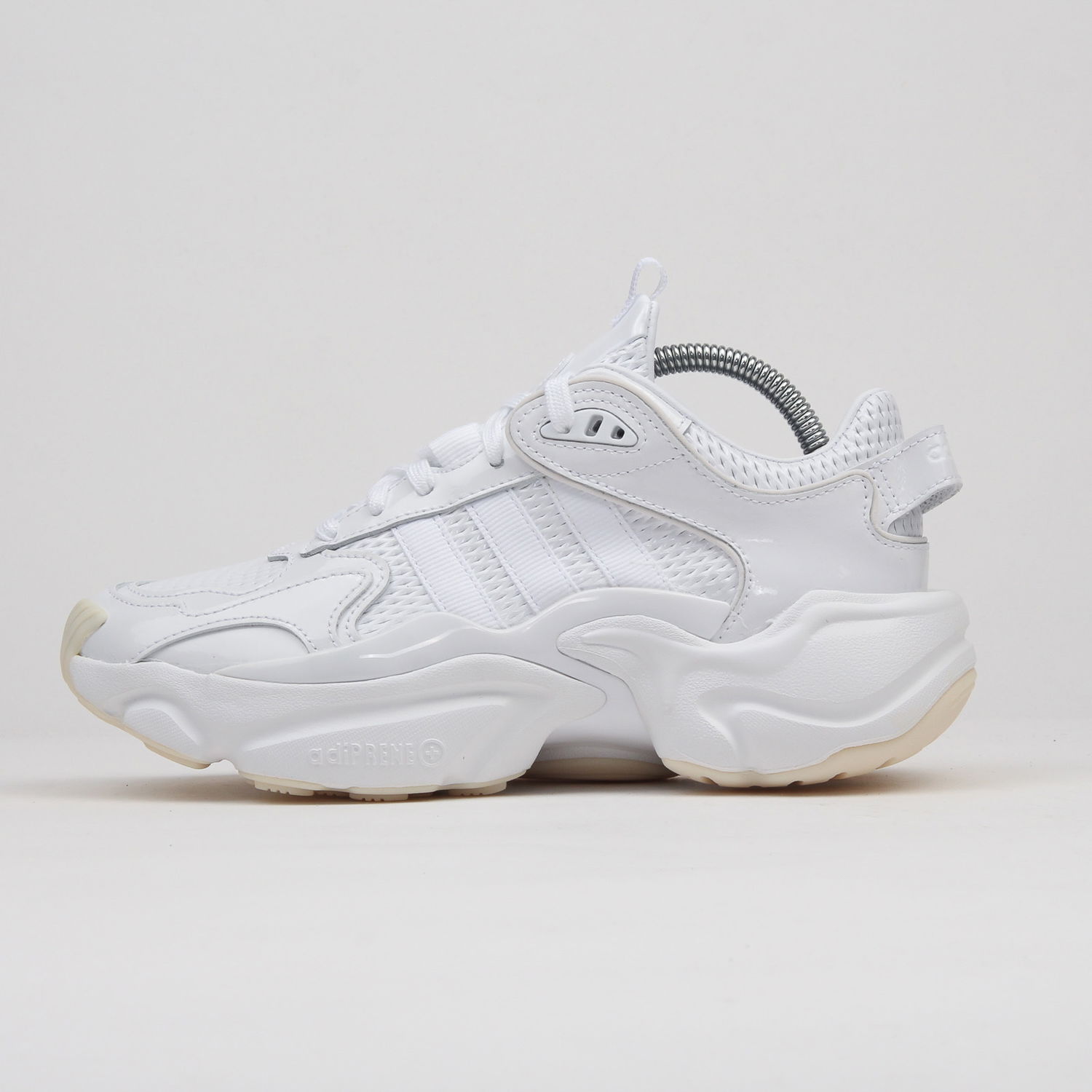 Кецове и обувки adidas Originals Magmur Runner W Бяло | EE4815, 0