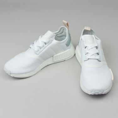 Кецове и обувки adidas Originals NMD_R1 W Бяло | BY3033, 2