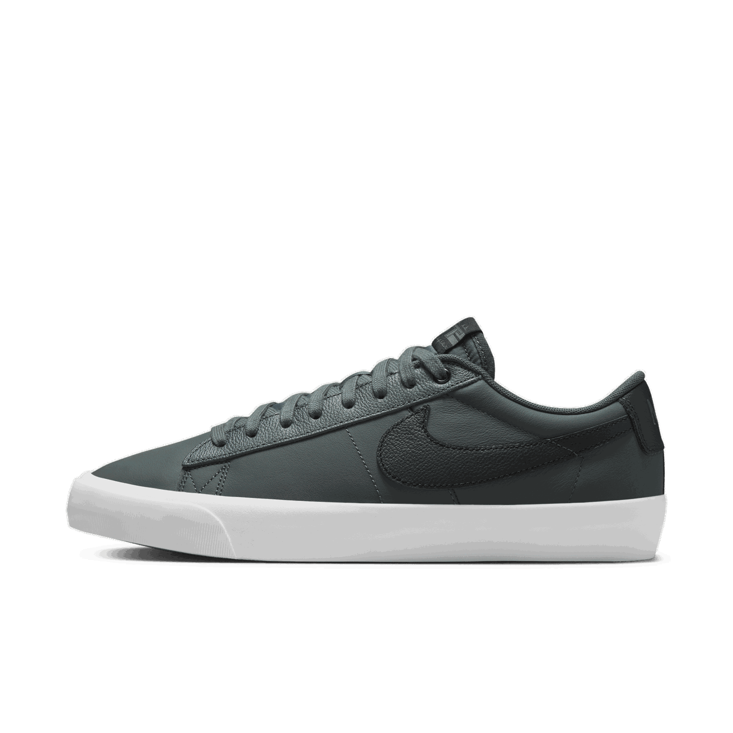 Кецове и обувки Nike SB Blazer Low Pro GT Зелено | DV1226-300, 0